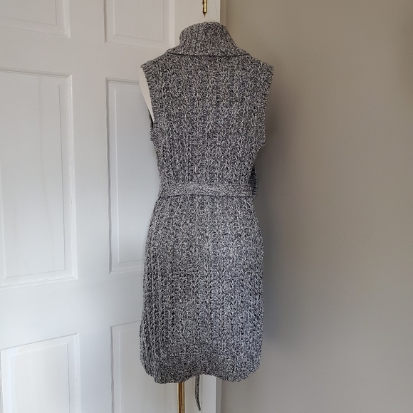 T Tahari long duster sweater wrap vest cable knit - Picture 2 of 6